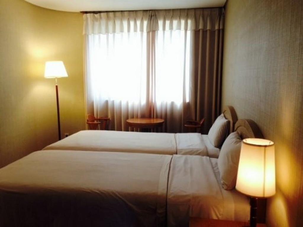Daedong Hotel Jeju Extérieur photo