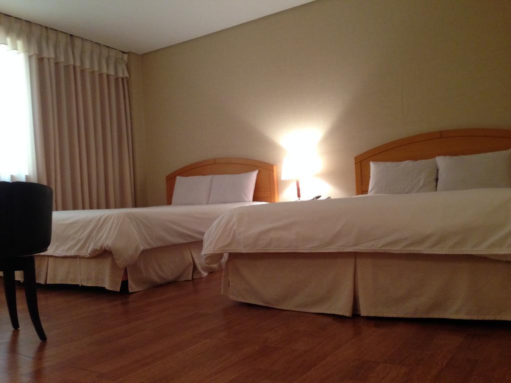 Daedong Hotel Jeju Chambre photo