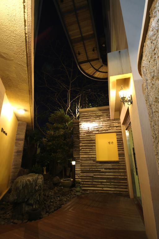 Daedong Hotel Jeju Extérieur photo